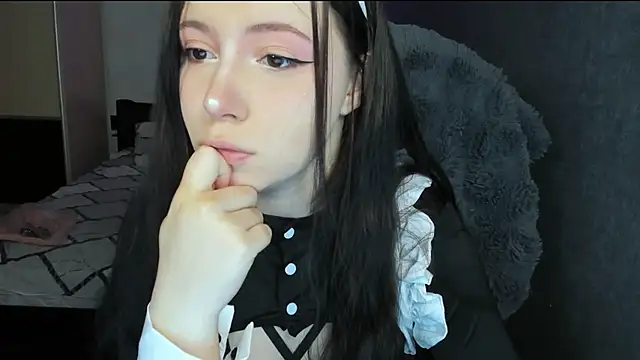 VulgarNekko online show from June 27, 5:01 am