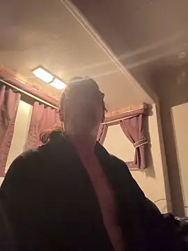 Snapshot of 66Biker chatting on April 12, 10:20 am 66Biker online show from April 12, 10:20 am