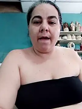 Golositadeamor online show from May 5, 6:16 pm