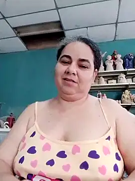 Golositadeamor online show from May 9, 8:03 pm