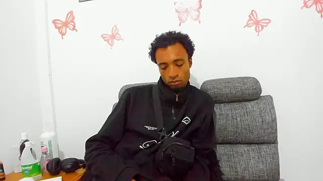 JustJaden online show from April 14, 11:33 pm