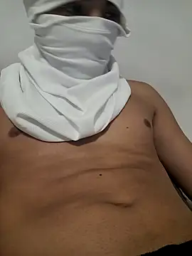 Snapshot of Carl_osedusilva chatting on April 13, 4:29 am Carl osedusilva online show from April 13, 4:29 am