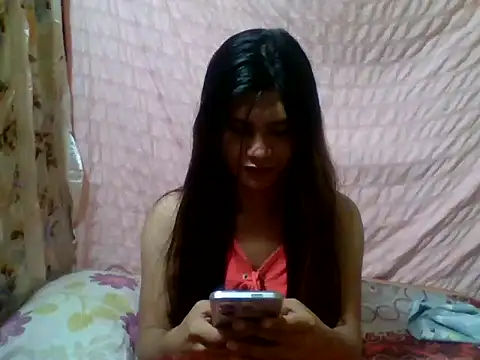 luna veille online show from May 23, 1:04 pm