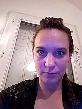 Maggie38 online show from June 11, 10:19 pm