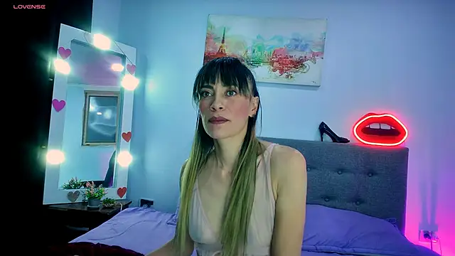 Lorena sweet33 online show from May 8, 1:49 pm