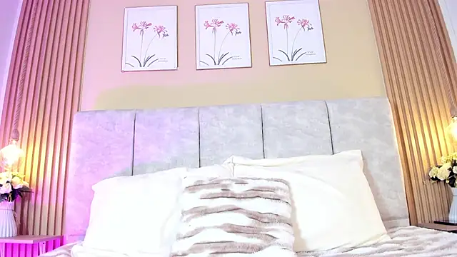 cherlyn 1 online show from April 18, 1:15 pm