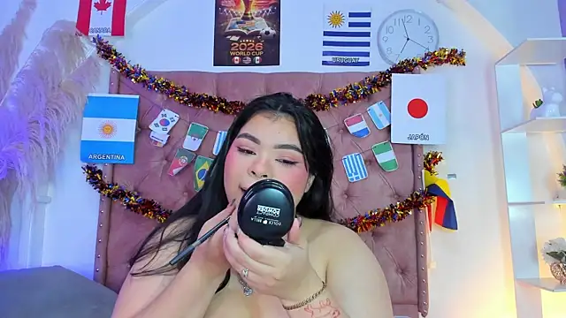 ROSELEI  online show from June 24, 7:18 am