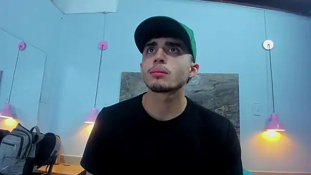 James-06 online show from May 15, 11:28 am
