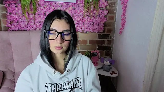 Snapshot of darknesscosplayer56 chatting on April 8, 11:16 pm darknesscosplayer56 online show from April 8, 11:16 pm