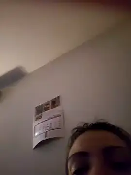 Kkvggzuu78 online show from April 17, 4:15 am