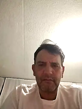 Snapshot of Senkoreman_hard chatting on May 7, 3:56 am Senkoreman hard online show from May 7, 3:56 am