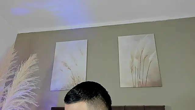 Alexander Diazz online show from June 6, 2:55 pm