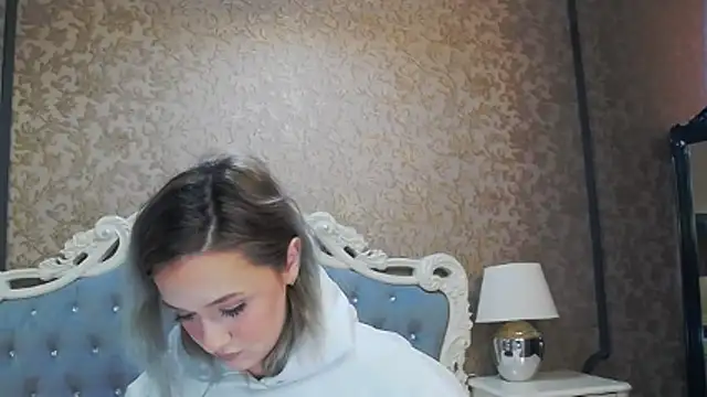 Ivy Quin online show from May 3, 4:29 am