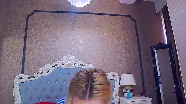 Snapshot of Ivy_Quin chatting on July 9, 4:16 am Ivy Quin online show from July 9, 4:16 am