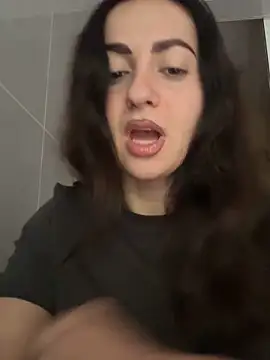 KarolDolly05 online show from May 28, 1:41 pm