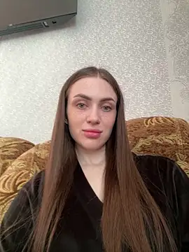 AlinaLove3213 online show from April 17, 7:11 am