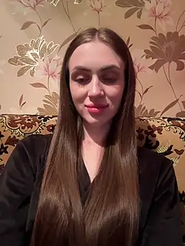 AlinaLove3213 online show from July 8, 7:40 pm