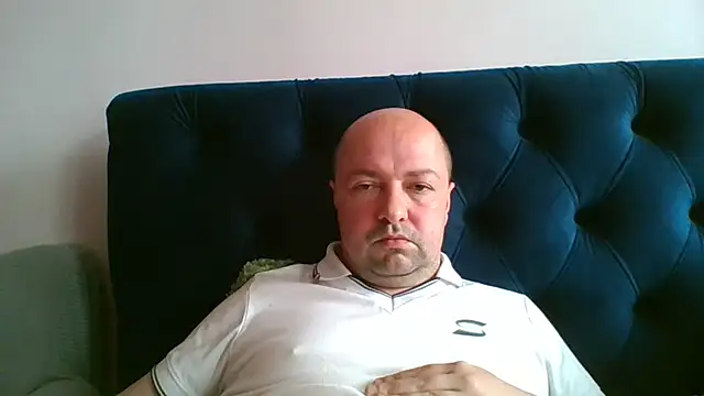 Luceriusbigass online show from May 16, 6:43 am