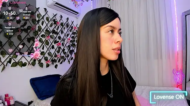 atenea kr online show from May 29, 9:24 pm