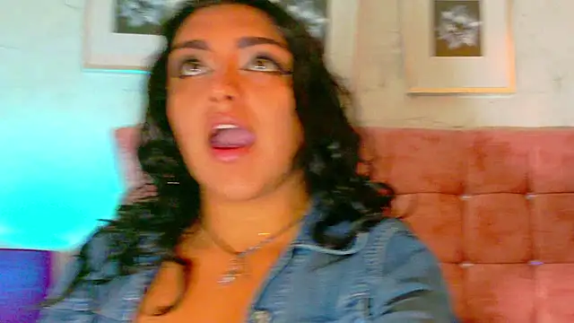Celeste Rivera online show from May 22, 6:35 pm