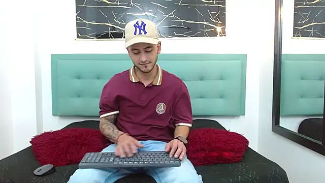 PowerLustX online show from May 12, 3:58 am