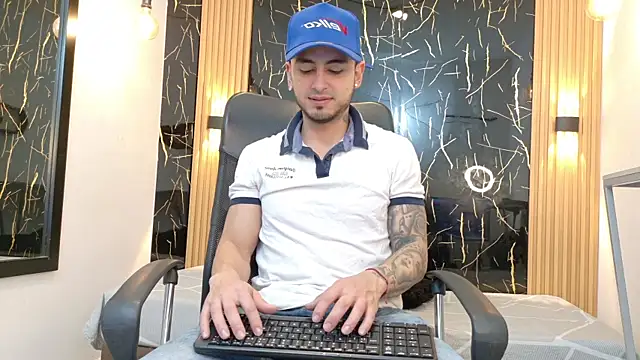 PowerLustX online show from July 6, 3:47 am