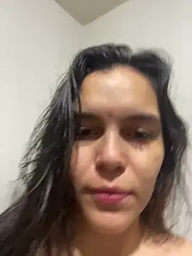 Snapshot of Freya1104 chatting on July 3, 11:44 pm Freya1104 online show from July 3, 11:44 pm