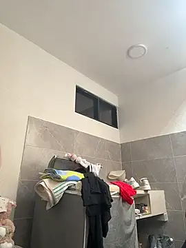 Natigoonzalez online show from June 1, 2:52 pm