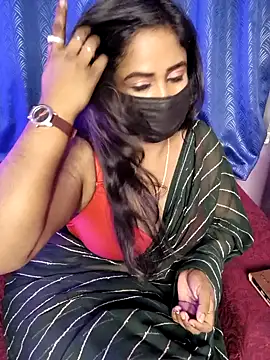 Snapshot of Arohi_baby chatting on May 9, 5:18 pm Arohi baby online show from May 9, 5:18 pm