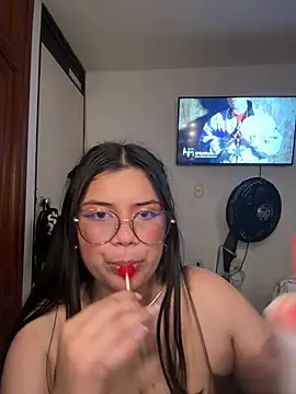 foxy gigi online show from April 14, 6:41 am