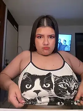 foxy gigi online show from April 17, 5:43 am