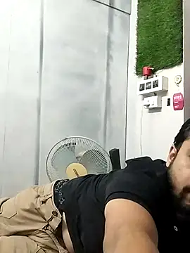 hornydaddy 21 online show from April 8, 1:44 pm