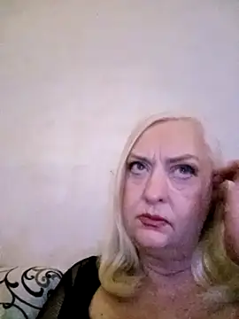 Julia20X online show from April 24, 12:51 pm