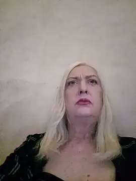 Julia20X online show from May 14, 9:49 am