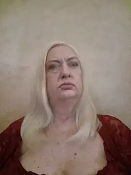 Julia20X online show from July 12, 8:38 am