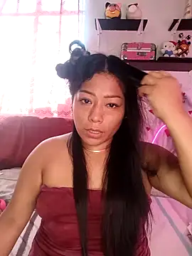 gatita2303 online show from April 12, 4:01 pm