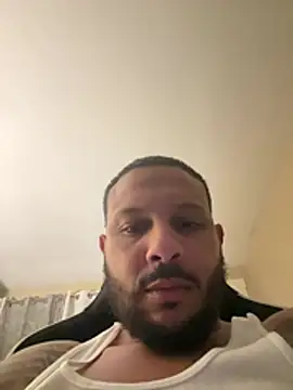 Snapshot of letsgetit30 chatting on April 10, 3:45 am letsgetit30 online show from April 10, 3:45 am