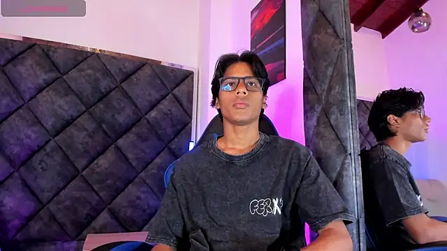 LiamKron online show from July 8, 11:26 am
