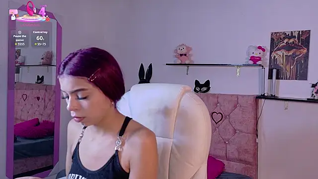 VelinaHoney online show from May 21, 12:45 pm