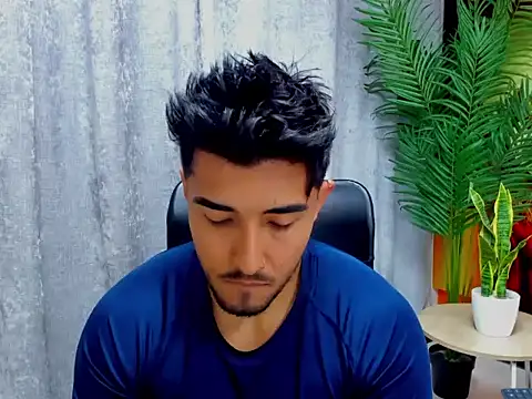 alangreek1 online show from May 20, 1:50 pm