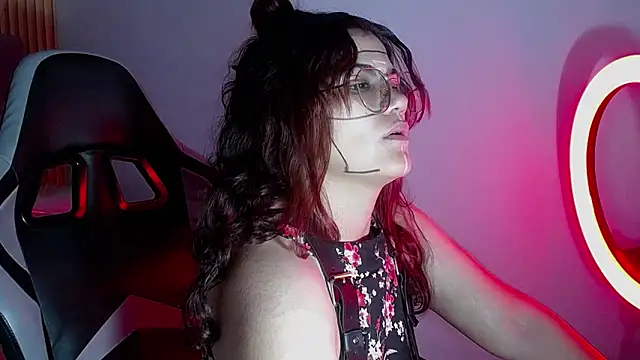 Scarlett jhonson ch online show from April 29, 12:53 pm