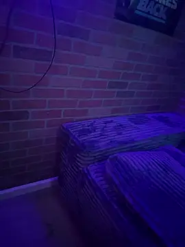 chronic vibez online show from June 16, 2:47 am