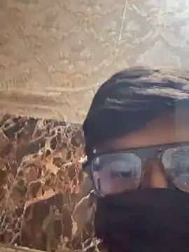 Badbuddy00 online show from May 25, 8:59 pm