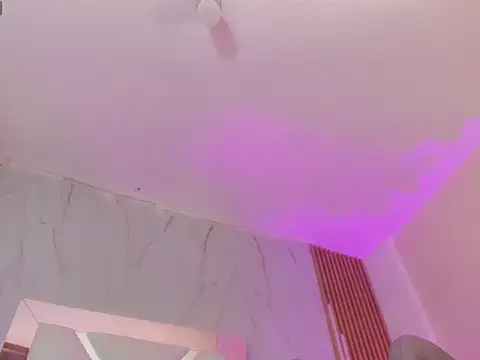 sweett sophie1 online show from April 14, 5:24 am