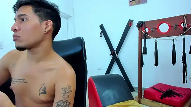 Mateo and Jose online show from May 24, 5:01 am