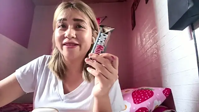 TamRuman online show from April 11, 3:11 am