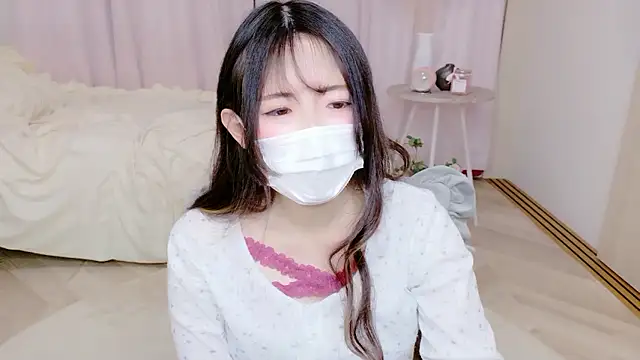 Satomi nn online show from April 19, 12:22 am