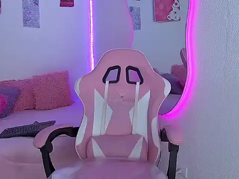 anisha vela online show from April 10, 4:12 pm