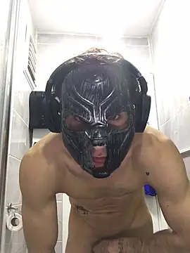 Eyelessmage1 online show from April 10, 7:07 pm