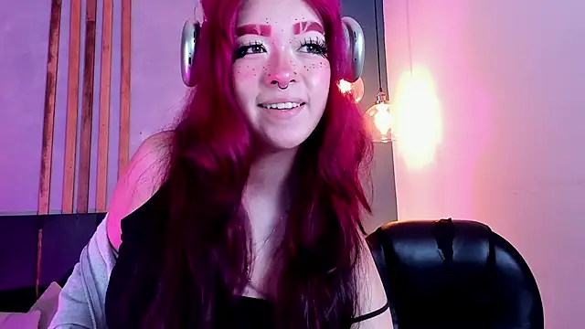 Leah cherry online show from June 9, 4:02 am